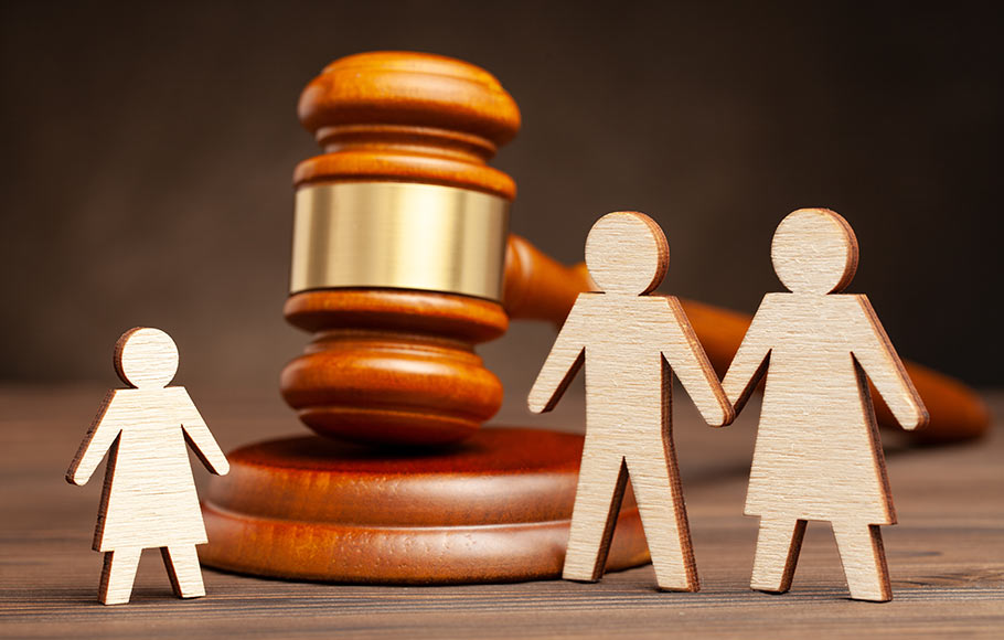 Family Law Solicitors in Oldham, Saddleworth